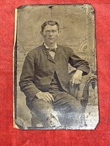 Antique Old Tin Type Portrait Photo Young Man Seated 3.5x2.5 VTG 1800 PHOTOGRAPH - $9.85