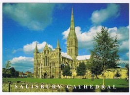 Postcard West Front Salisbury Cathedral England UK - £3.10 GBP