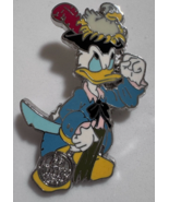 Disney Donald&#39;s Friend Virtual Magic Kingdom Pin - $258.29 MXN
