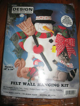 New Design Works Crafts CHRISTMAS Felt Wall Hanging Kit Snowman #5109 Un... - £9.56 GBP
