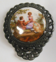 Vintage Large Courting Couple Cabochon Fur/Dress Clip 2.3/8&quot; x 2.1/8&quot; - £35.20 GBP