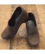DANSKO Mavis Chocolate Brown Nubuck Studded Clogs EU40/US 9.5 Work Comfo... - $49.50