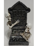 Happy Halloween &#39;RIP&#39; Skeleton Tombstone Tabletop Decor - $400.02 MXN