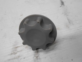 2007 Toyota Prius Spare Tire Lock Down Holder Bolt - $28.99