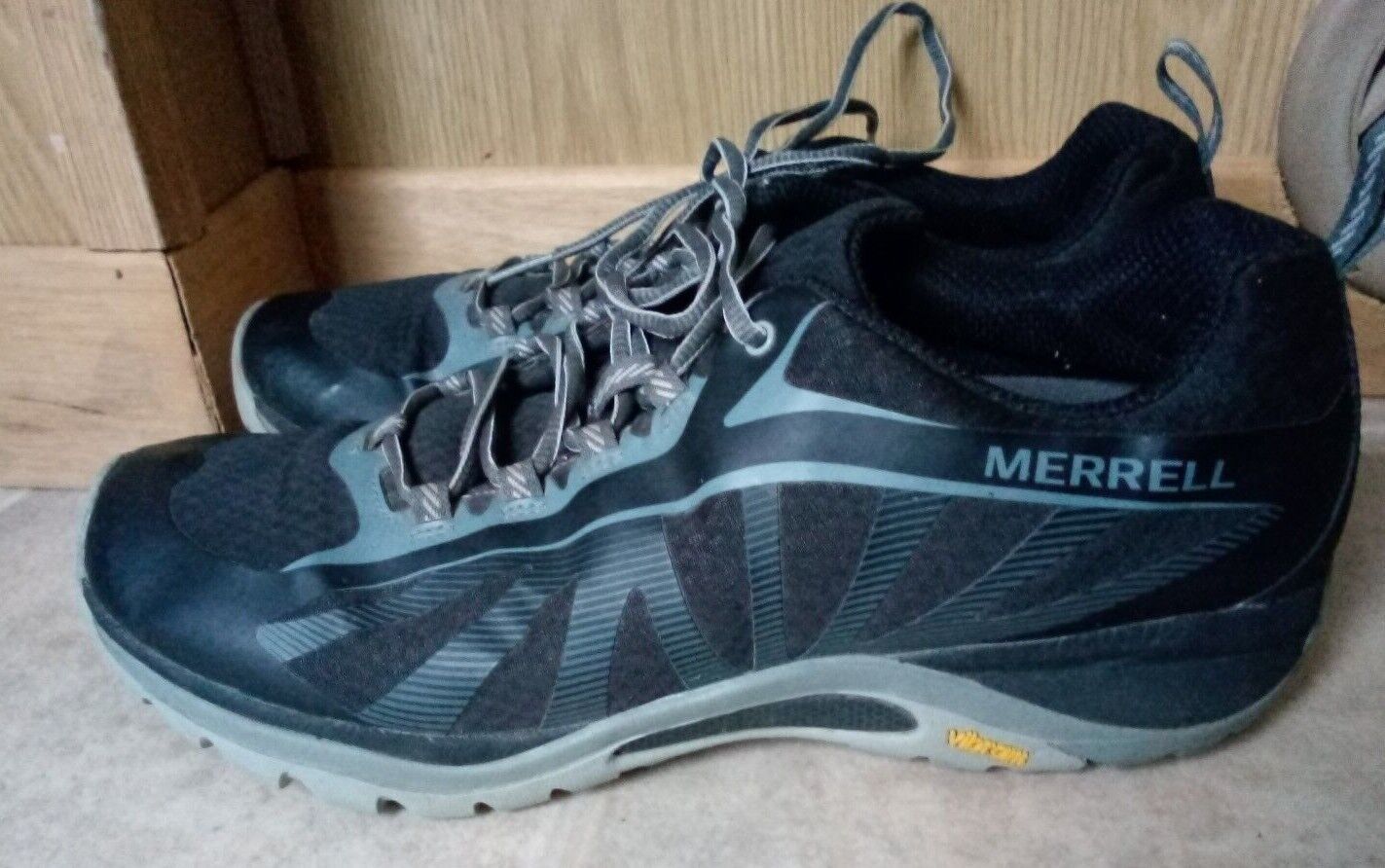 Primary image for Merrell Womens Siren Edge Vibram Side Hiking Trail Shoes Black Gray Sz 11 Bin II