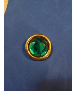 Vintage Gold And Emerald Green Scarf Clip Plastic Green Stone - $20.51 CAD