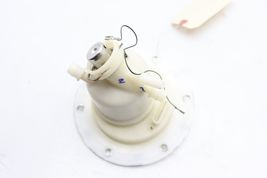 10-11 MERCEDES-BENZ W221 S550 FUEL TANK PUMP FILTER UNIT E2974 image 7