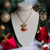 Vtg Signed Avon Christmas Red Enamel Noel Ornament Pendant Necklace 26&quot; - £19.66 GBP