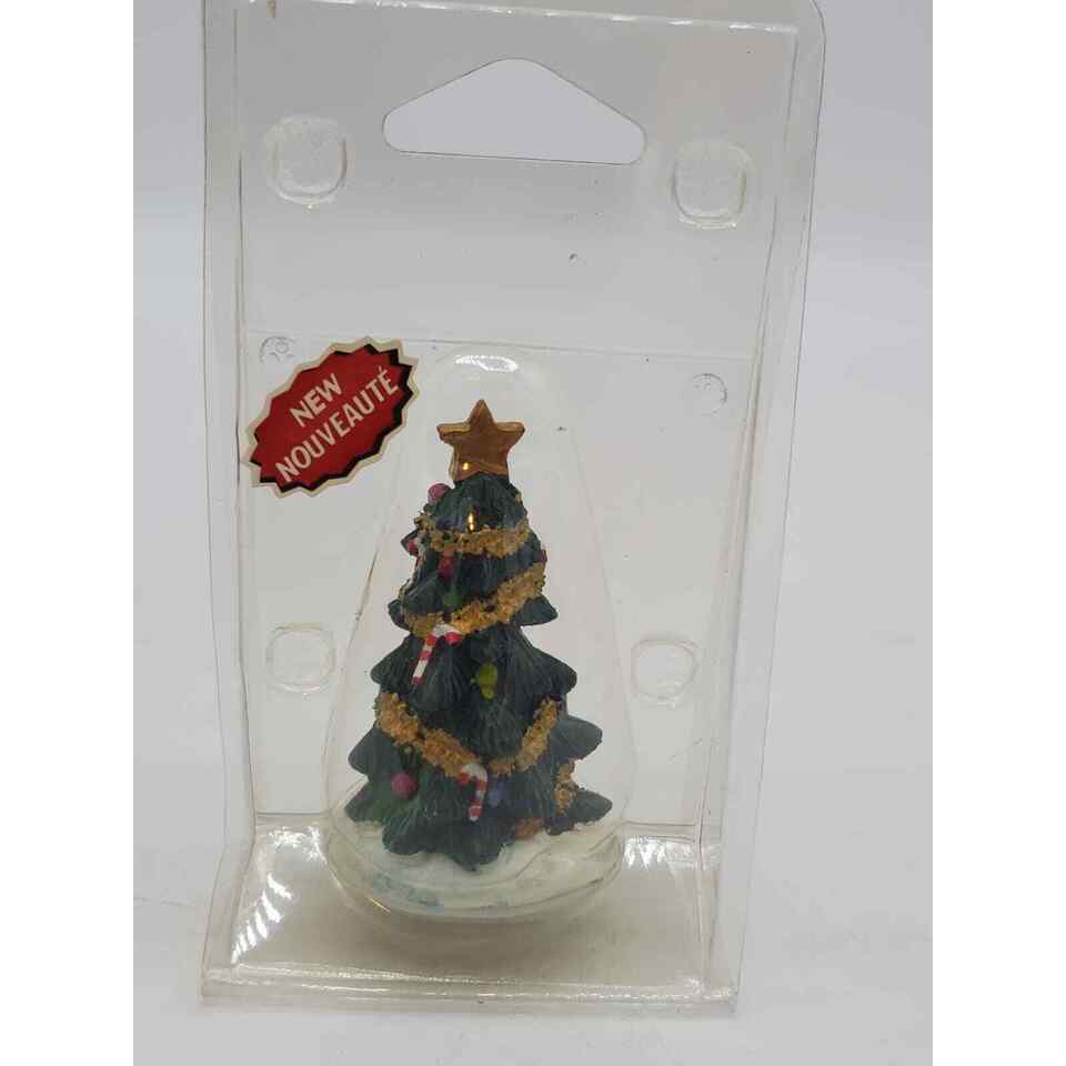 Lemax Christmas Village - Christmas Tree Figurine - £7.75 GBP