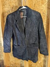 G III medium ladies leather coat - $29.69