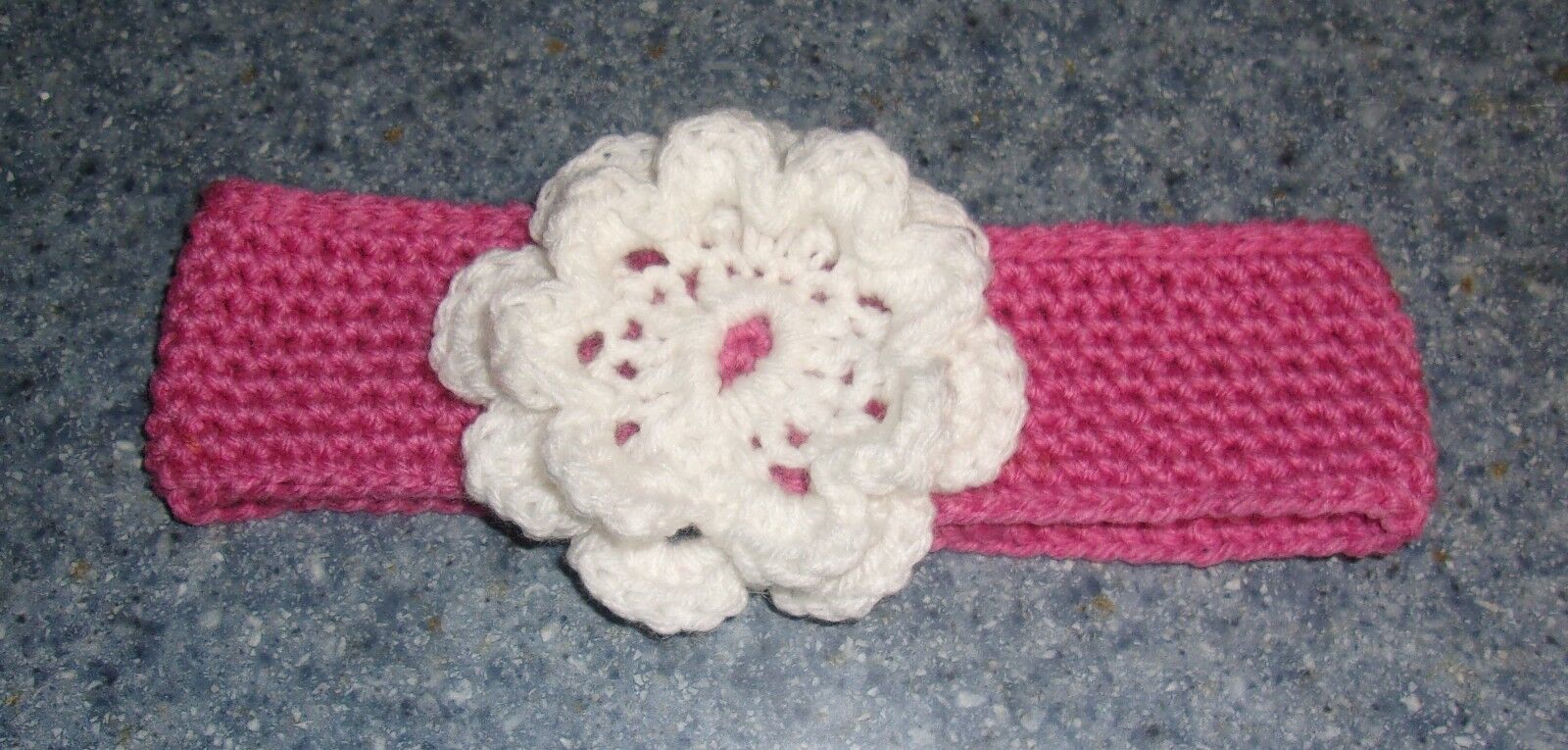 Handmade Crocheted Pink White Flower Design Dog Collar LARGE Pembroke Corgi - $10.99