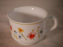 Vintage Arcopal France Milk White Glass Coffee Mug Tea Cup Multi Color Floral - £11.09 GBP