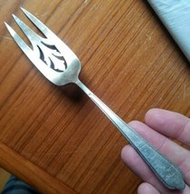 Holmes & Edwards 1935 Guest of Honor Pattern Pastry Serving Fork IS 8 3/8" Long - $9.74