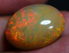 Opal. 18.4 carats. Natural Earth Mined dark Base Opal in Pendant. Appraised - £715.42 GBP