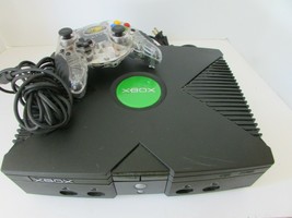 XBOX VIDEO GAME CONSOLE WITH WIRE &amp; MAD CATZ CONTROLLER - £109.00 GBP