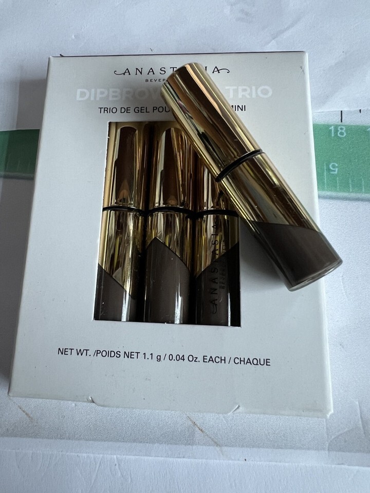 TRIO IN Medium Brown (one free)- ANASTASIA BEVERLY HILLS DIPBROW  -NEW I... - $18.89