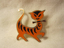 Vintage Cartoon Bengal Tiger w/ Bowtie Pin: Orange w/ Black Stripes on G... - $10.00