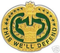 ARMY DI DRILL INSTRUCTOR GOLD GREEN COLOR LAPEL  PIN - $14.24