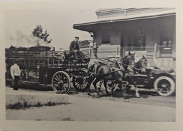 Going To The Fire Fire Truck B & W Post Card - €5,11 EUR Going To The Fire Fire Truck B & W Post Card - €5,11 EUR