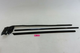 Mercedes R230 SL55 SL500 seal and moulding, right door 2307200224 - £37.03 GBP