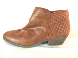 Faded Glory Beige Faux Leather Side Zip Ankle Boots Women&#39;s 9 (SW47) - $21.78