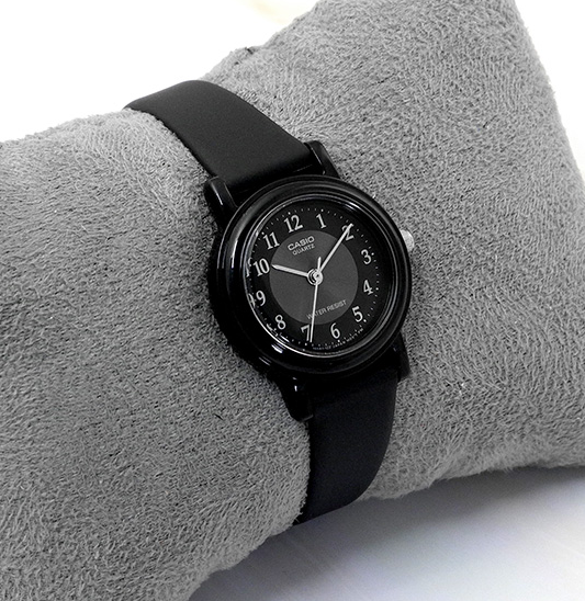 Casio Woman Wrist Watch LQ-139AMV-1B3 - $25.12