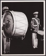 US Marine Band 8x10 Photo A405279 - Moonlight Parade Ceremony #4, 1957 - £15.60 GBP
