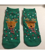 Women&#39;s Holiday Green Reindeer Low Cut No Show Socks Shoe Size 4-10 - $73.94 MXN