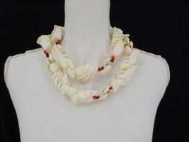 LEI NECKLACE HEAVY HAWAIIAN COWRIE SHELLS WHITE BROWN DEEP RED JEWELRY W... - £20.26 GBP