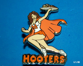 Hooters Girl Brunette Server Waitress Pin (Staff West Coast) Super HERO/CAPE - £20.02 GBP