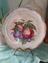 Vintage Lipper &amp; Mann Creations Iridescent Fruit Theme Plate With Gold Trim - £8.62 GBP