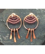 Handmade copper post earrings: small circles wire wrapped purple beads &amp;... - €23,96 EUR