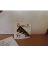 Jeff Hostetler L.A. Raiders NFL Pendant Pin  - $8.23 CAD