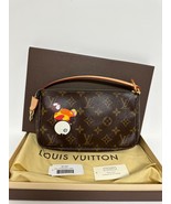 New Louis Vuitton Monogram Panda Takashi Murakami Pochette Accessories Bag - $2,401.00