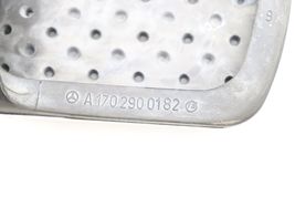 08-14 MERCEDES-BENZ W204 C300 BRAKE PEDAL PAD COVER E0661 image 11
