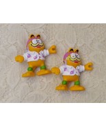 2 Vintage PVC Garfield Toy Figures FREE SHIPPING Pink and White Hawaiian... - £8.15 GBP