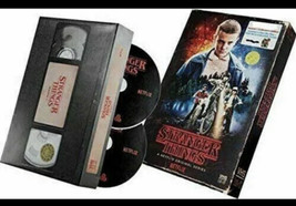 Stranger Things Season 1 DVD + Blu-ray Collectors Edition With Poster New Sealed - £10.63 GBP