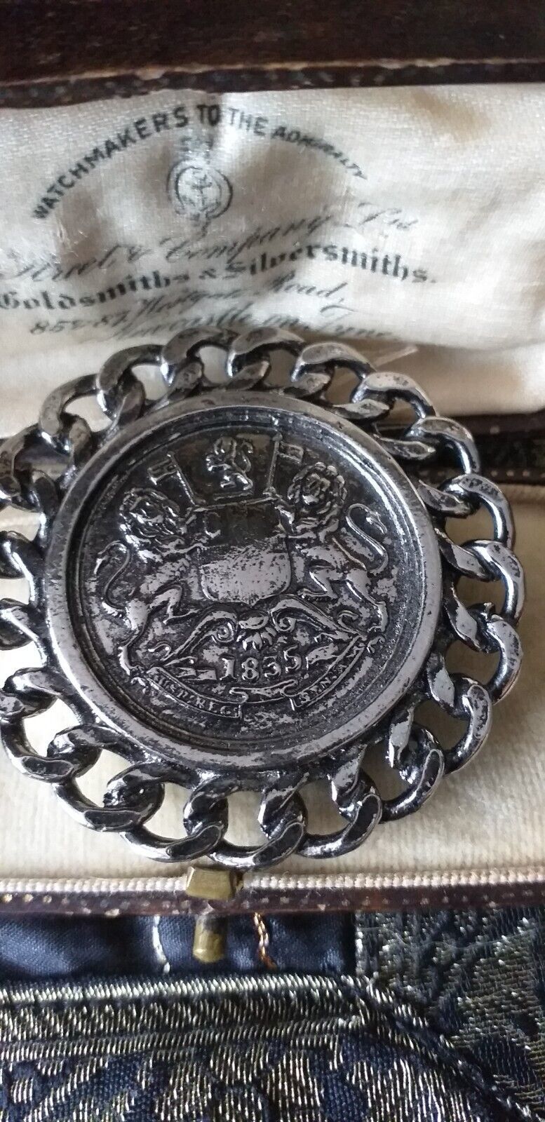 VINTAGE Signed Next Heraldic Large Silver Coin &amp; Chain Framed Statement ... - $27.72