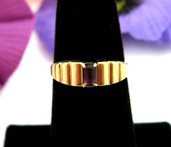 Vintage Ring Purple Baguette Rhinestone Stepped Segmented Front Goldtone Size 6 - £11.77 GBP