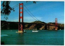 Christian Radich Norway Training Ship Sails Under Golden Gate Bridge Postcard - £5.52 GBP