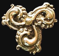 Vintage Statement Brooch Pin Goldtone Baroque Revival 1940s - $27.67