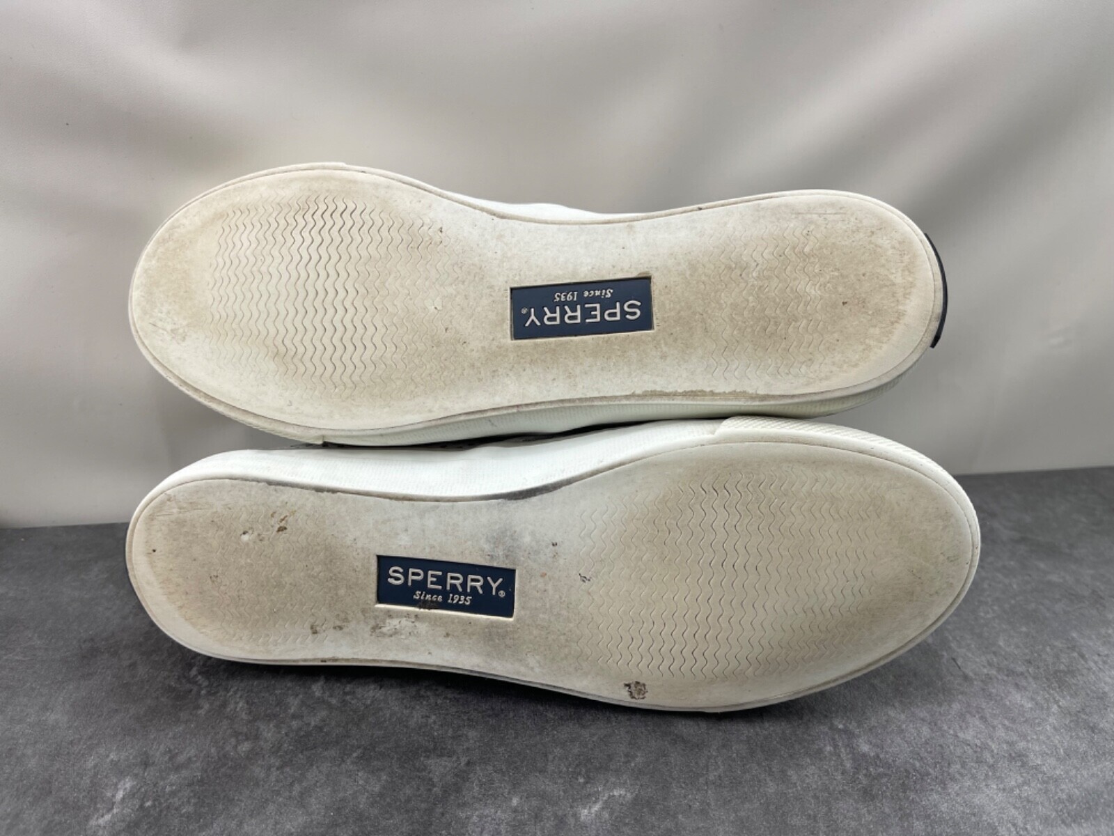 Sperry Top Sider Sneakers Women  8.5 M Seaside Shoes Gray Perforated Leather Item image 10