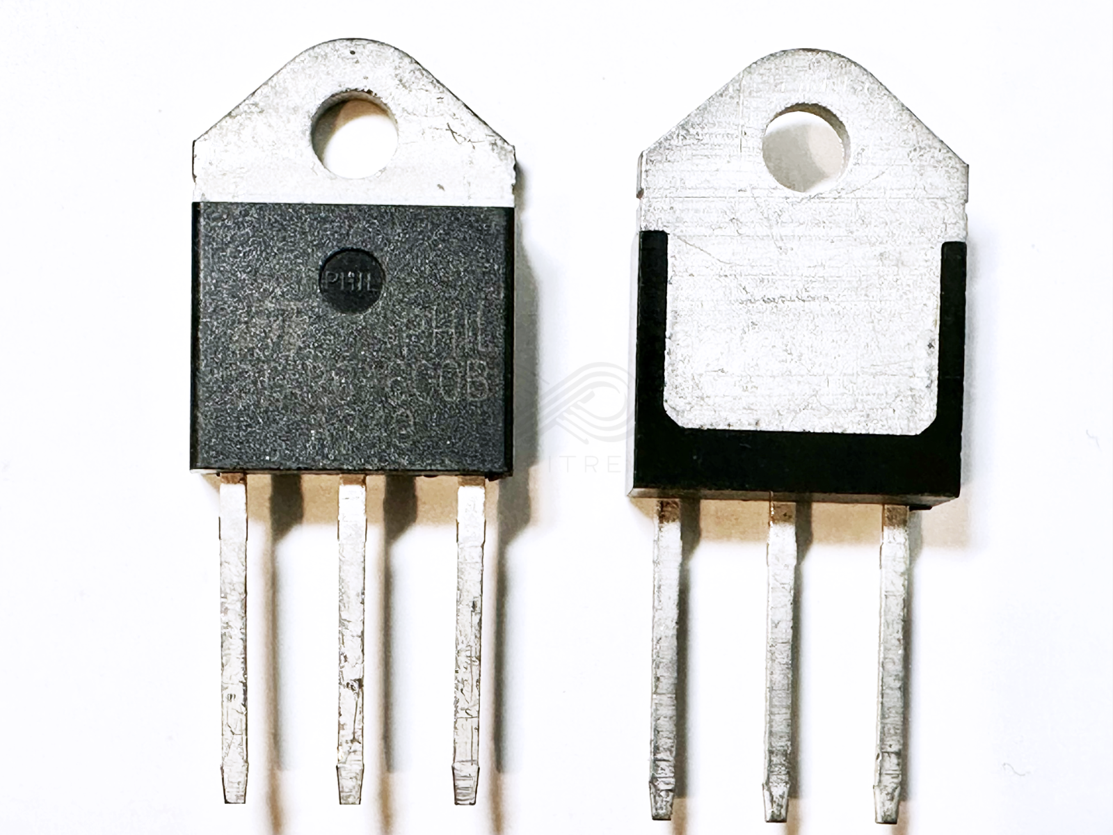 6PCS BTA26-600BRG BTA26-600B STMicroelectronics Triac 600V 25A TOP3 Insulated Item image 3