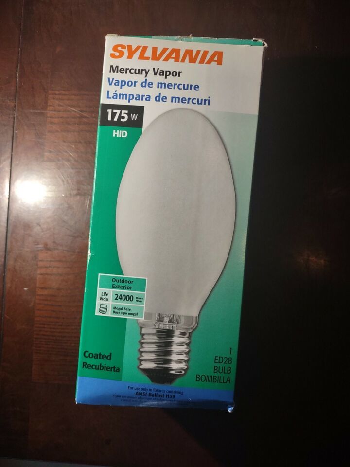 Sylvania 69438 High Intensity Discharge Mercury Vapor Lamp, 175W, BT28, Mogul S