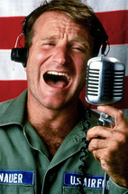 Robin Williams in Good Morning, Vietnam as Adrian Cronauer iconic 18x24 Poster - £19.17 GBP