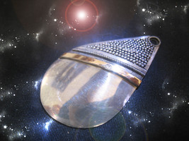 HAUNTED NECKLACE NO HARM WILL COME RARE EXTREME SHIELDING MAGICK GOLDEN ROYAL - $444.77
