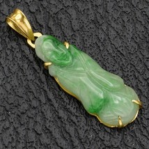 Vintage 18K Yellow Gold Green Jade Carved Deity Pendant 26.4 x 9.4 mm - £408.49 GBP