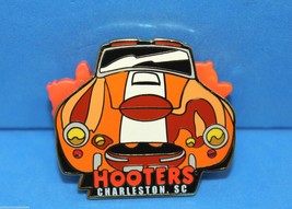 Charleston, Sc Hooters Restaurant Orange Cobra Car Lapel Pin - South Carolina - £22.24 GBP