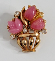 Pink Glass Flowers Rhinestones Gold Tone Basket Pot Floral Vintage Pin B... - £15.71 GBP