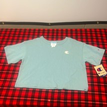 New Champion crop top T-shirt - $12.20